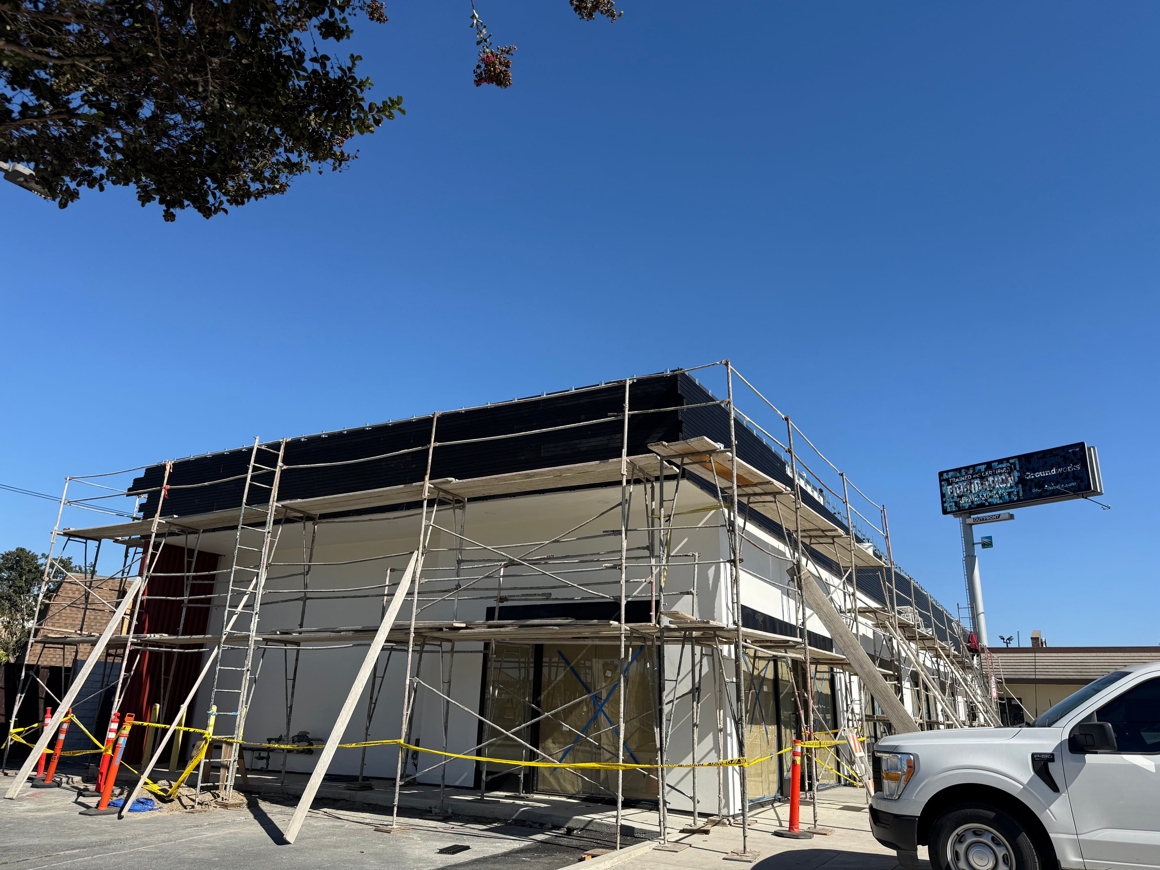 La Palma Commercial Mall Renovation (2025) - Image 22