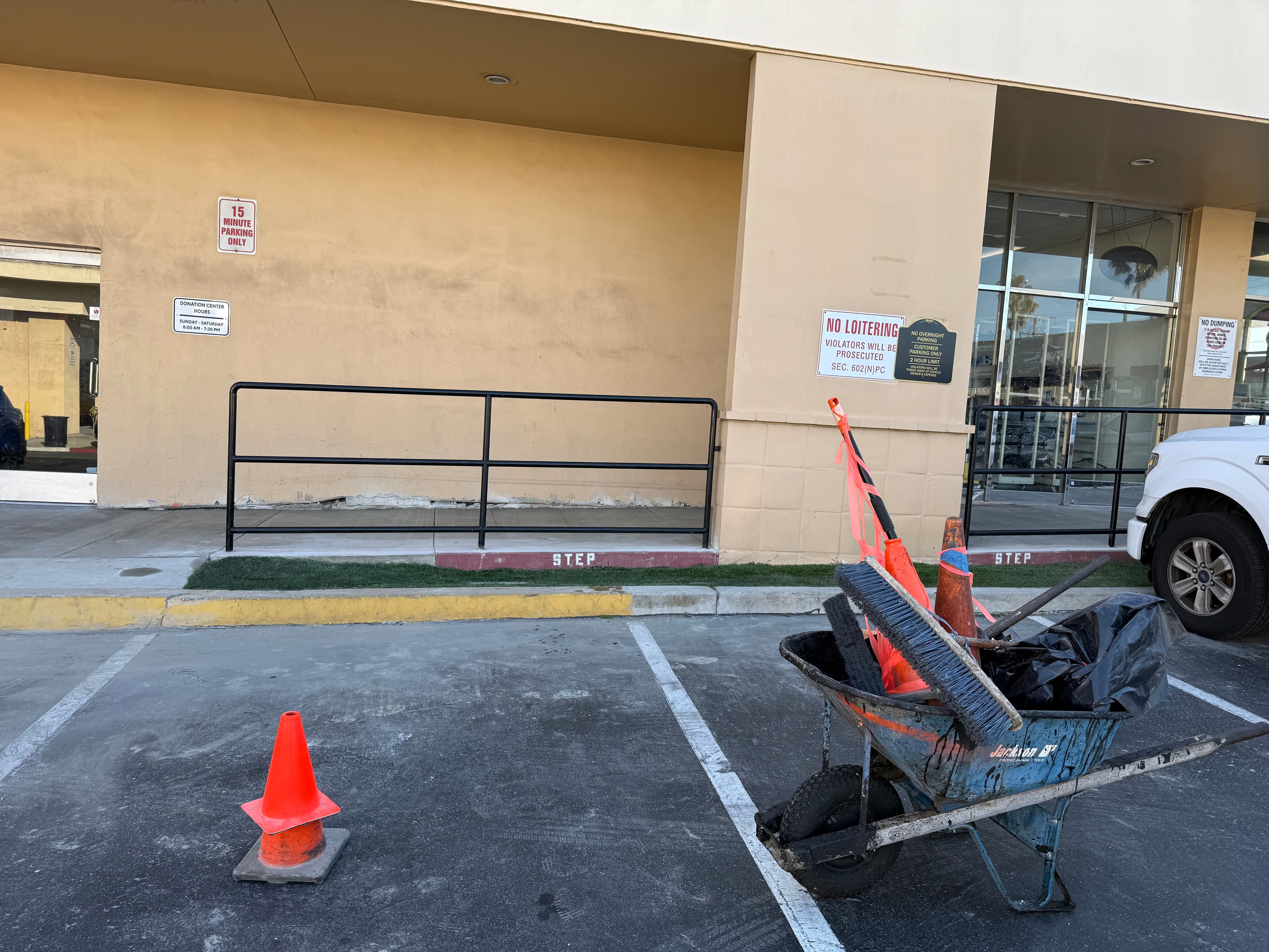 Manhattan Beach Commercial Mall ADA Improvement (2025) - Image 11