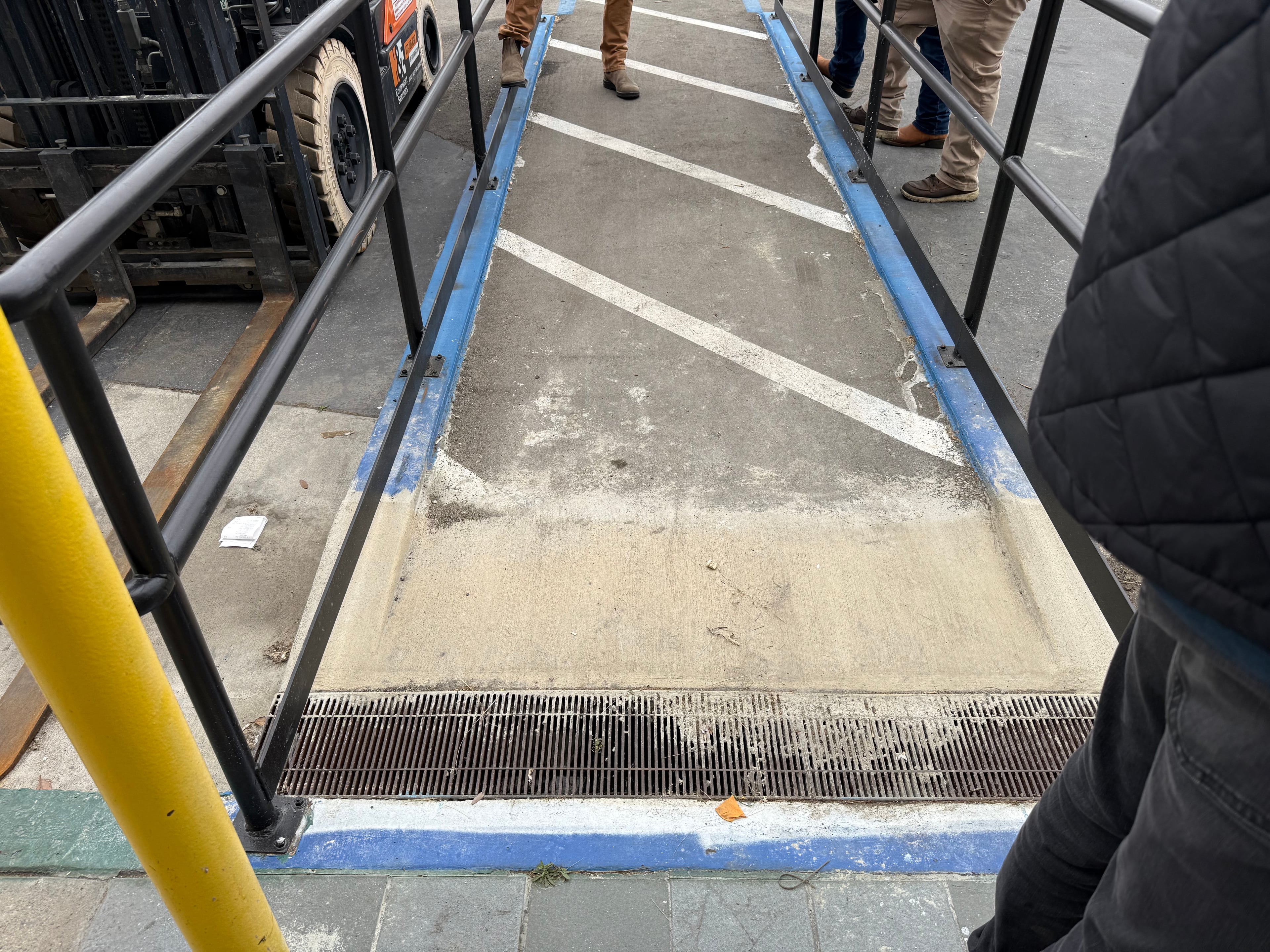 Manhattan Beach Commercial Mall ADA Improvement (2025) - Image 13