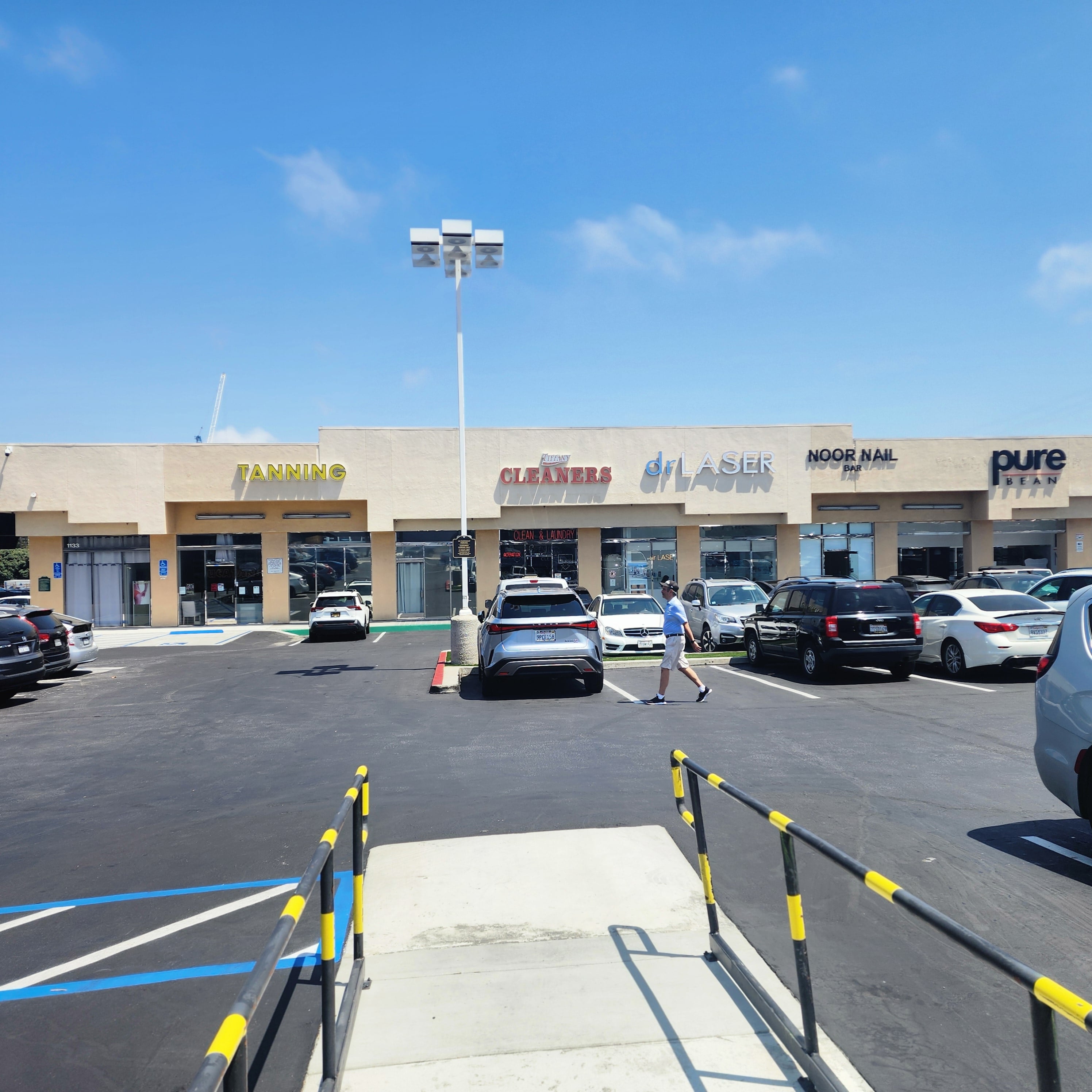 Manhattan Beach Commercial Mall Exterior Repaint (2025) - Image 6